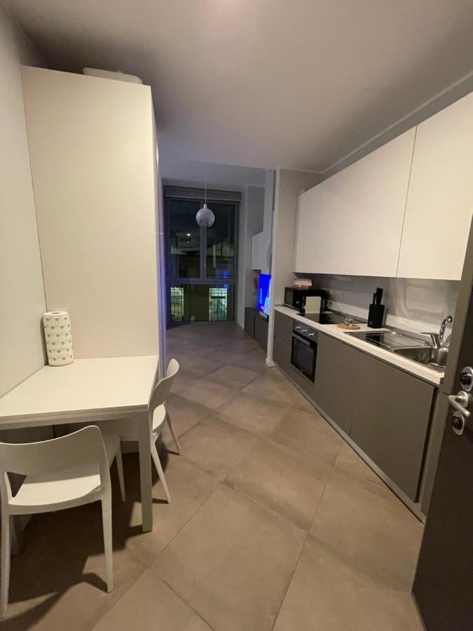 Suitesettepesciolini - Casa Vacanza Zoe Milano Exteriör bild